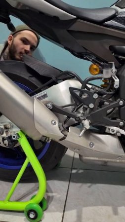 Из чего состоит Yamaha R1M