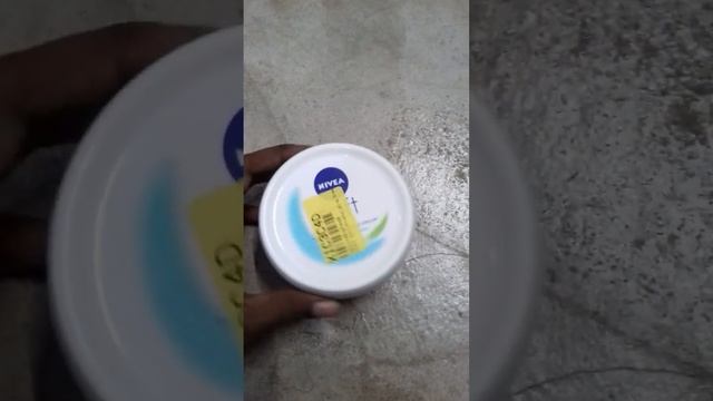 Nivea Soft Moisturizing Cream 300 ml Review