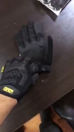 Тактические утепленные перчатки профессиональные Mechanix черные, зеленые (олива), песочные