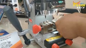 Xhorse Dolphin XP007 Clamp Demonstration  vvdishop