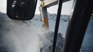 Грейдер, бульдозеры, экскаваторы, мини-погрузчики CASE в экстремальных условиях Ямала при -35С