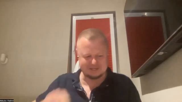 Помогите Илье тригернуться. смотреть онлайн