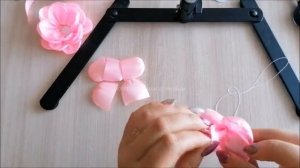 Цветы из атласных лент. Роза на заколке. Обруч канзаши. Flowers made of satin ribbons