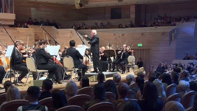 А. Хачатурян - "Вальс" из сюиты к драме Лермонтова "Маскарад" смотреть онлайн