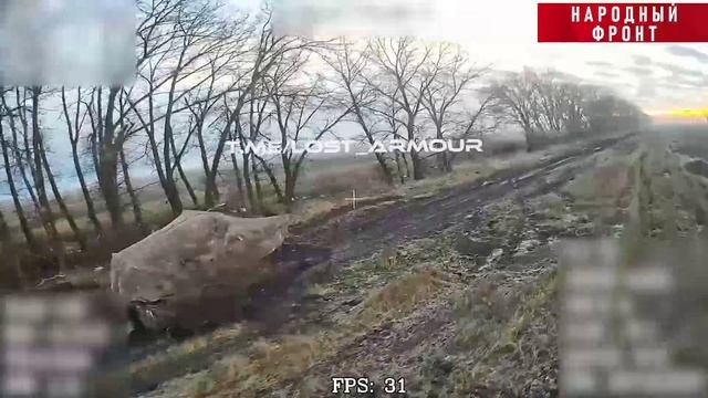 Очередной мехвод шведской БМП CV-90 ВСУ ловит головой оптоволоконный FPV-дрон "КВН" ВС РФ…