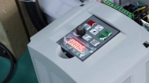 NFlixin 1-phase input 220V, 3-phase output 380V 11KW VFD Frequency inverter, demonstration video.