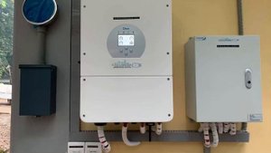 Installation of 8Kw Deye Hybrid On/Offgrid Solar System