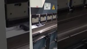 Durma AD-R 1260 Press brake cnc - Like new