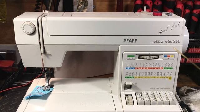 Pfaff Hobbymatic 955 (revue) Nice  Machine Made In West Germany  Dual Feed - 2 Thumbs Up (Video 165