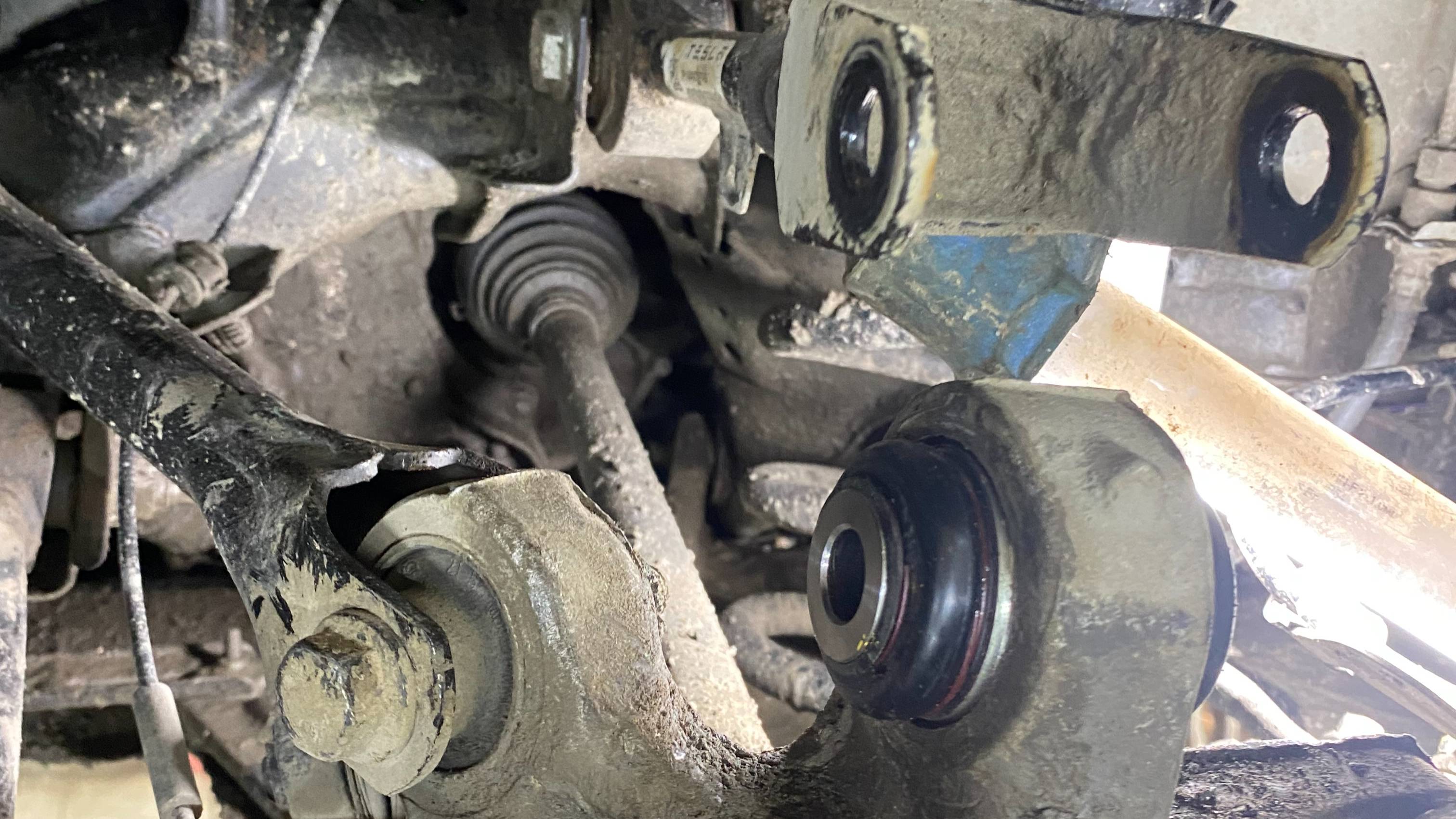 Устройство задней подвески Tesla Model 3 смотреть онлайн