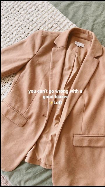 Build a business casual outfit with me #capsulewardrobe #corporateoutfits #modestfashion #marketing смотреть онлайн