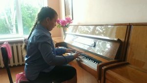 Кириченко Кира    6 класс        Д. Шостакович "Сарабанда" (Тихий час)