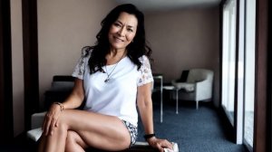 Natural old Woman over 60 💍 Stylish Women in Mature Age
