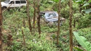 Off road in the slippery jungle | Isuzu mu-X vs Haval H9 vs Nissan X-Trail