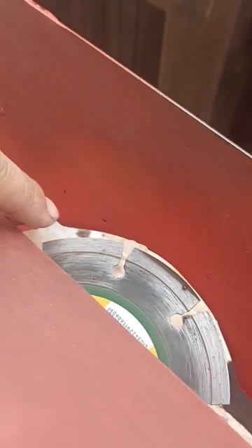 Станок для снятия фаски с кирпича.