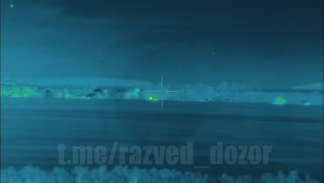 Расчет РСЗО ВС РФ накрывает район сосредоточения ВСУ в лесах Харьковской области, лето 2022