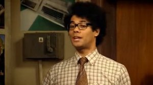 Сериал-комедия "IT-техпомощь" s01 e01 на русском