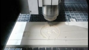 Фрезеровка лого по дереву на станке ЧПУ