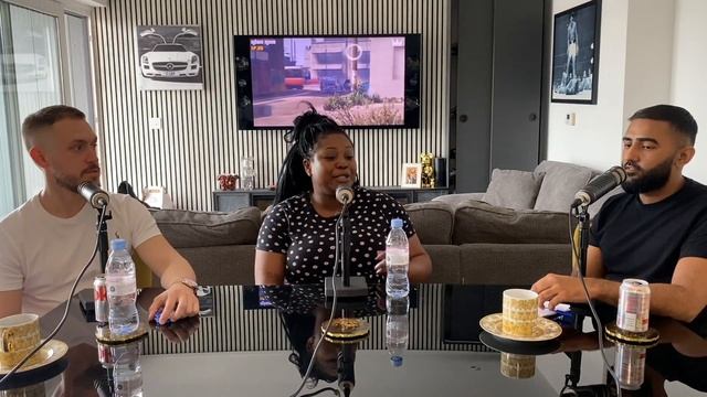 The BroNups Podcast | Ep 07 | House Servicing, Business Women & Life as a Mum! (ft. @LeaveittoLisa3 смотреть онлайн