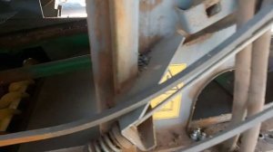 Впервые на комбайне. Ремонт акроса 530.