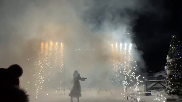 наземный музыкальный фейерверк на день рождения смотреть онлайн
