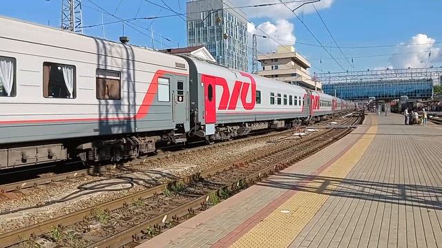 отпровление ЭП20-057 Пассажирским с поездом 