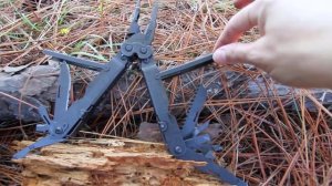 SOG PowerLock EOD Black Multitool w/ V-Cutter B63N-CP - video demo