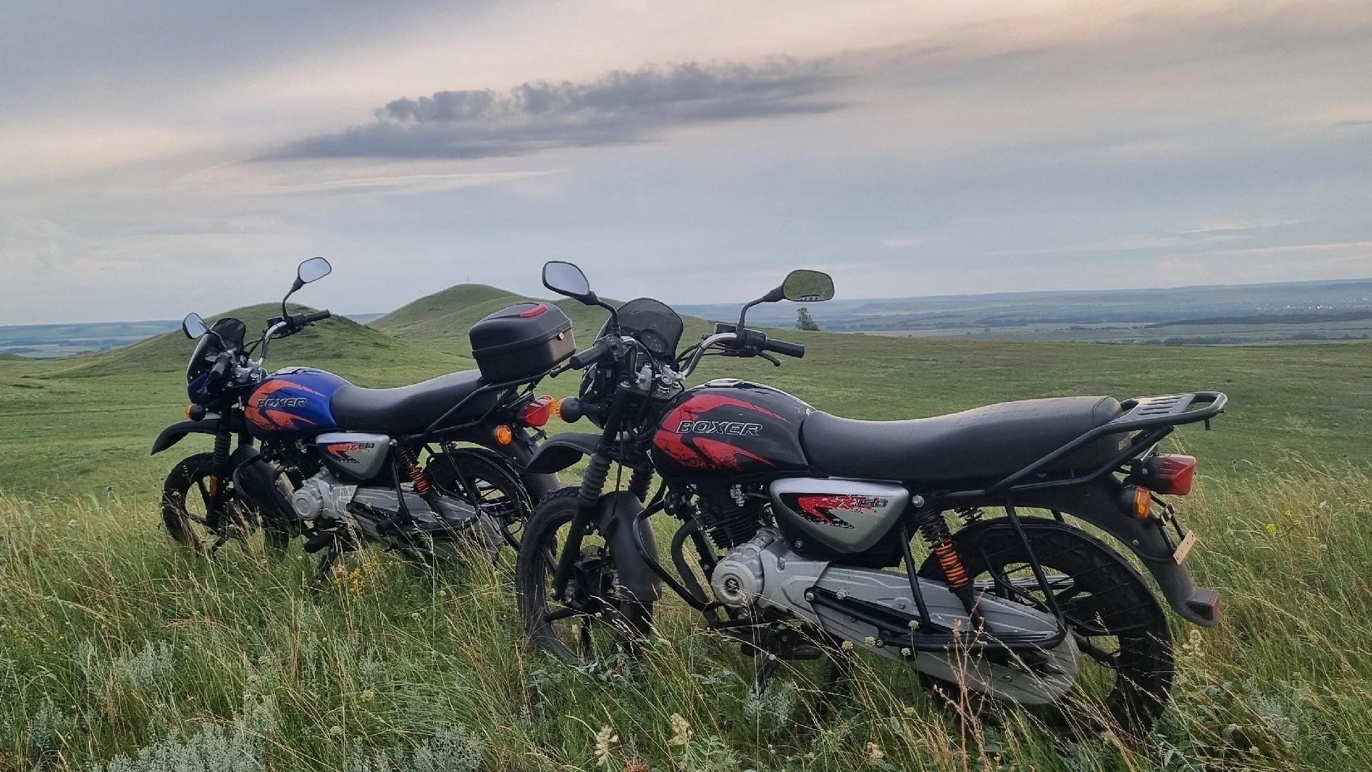 Очередная покатушка на мотоциклах Bajaj Boxer 150. Село Нефорощанка смотреть онлайн