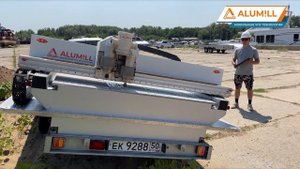 Фрезеровка алюкобонда на уклоне. Мобильный ЧПУ станок Алюмилл включается в работу моментально.