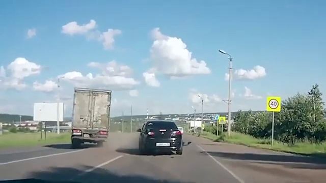 ЖЕСТОКИЕ АВАРИИ НА ДОРОГЕ смотреть онлайн