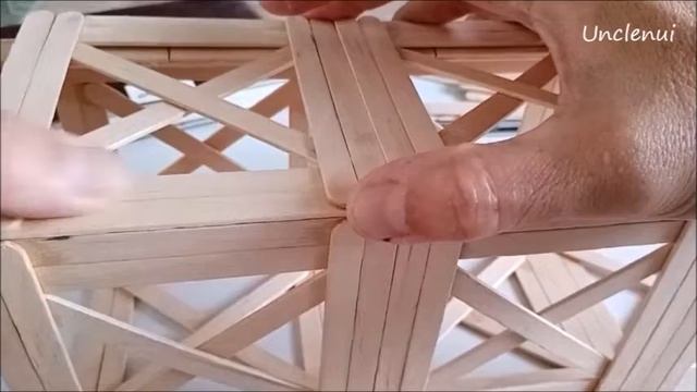 DIYโคมไฟจากไม้ไอติม popsicle lampshade by unclenui смотреть онлайн