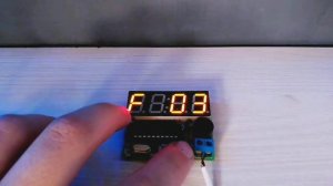 Видео о том как настроить электронные часы из набора