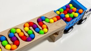Играем в машинки и скатываем шарики, игра в машинки и шарики