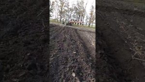 Пахота т-150 оборотним плугом 2017