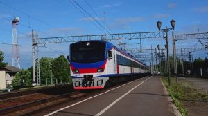 Малая Вишера. Прибытие московско-питерской электрички №808