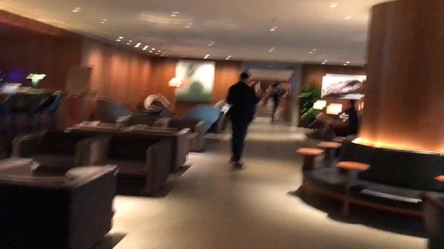 The Pier Business Class Lounge, Hongkong Airport смотреть онлайн