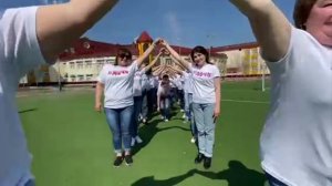 Невероятно трогательное поздравление от любящих родителей на выпускной 11 класс