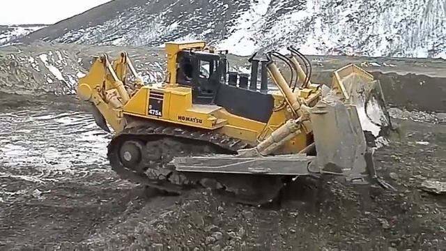 Раскачал KOMATSU-475