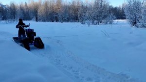 Мотоблок Нева с гусеничным модулем по снегу