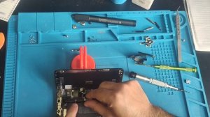 Замена дисплея и заднего стекла лазером на iphone xr и xs