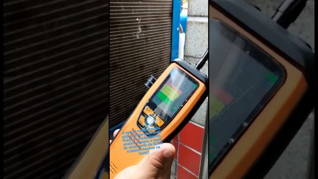 Teste de vazamento de fluido vc descobri na hora #arcondicionado #manutencao #preventiva #elitech