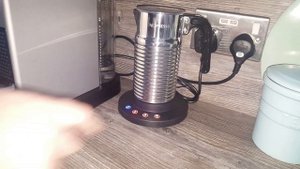 Nespresso Aeroccino 4 Milk Frother Review - Worth upgrading from the Aeroccino 3?