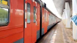 Срыв стоп крана!!!! #электропоезд ЭД4МКМ Аэро - 0?? и ЭД4М-0396 на станции Верхние Котлы