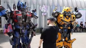 Наши костюмы ТРАНСФОРМЕРОВ в ТУРЦИИ COSTUMES OPTIMUS & BUMBLEBEE in TURKEY