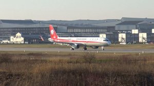 SICHUAN AIRLINES 四川航空 Airbus A320 / A321 Departures