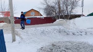 Моя помощница.Учу как всех.