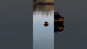 Легенда-КМВ прикормочные кораблики с GPS и эхолотом.Автовозврат кораблика при потери связи с пульто