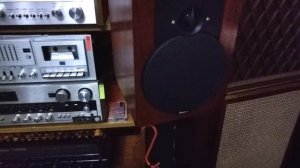 Cherry Vintage Audio focus on Boston VR-M50 monitors