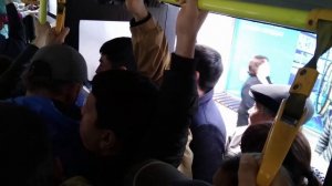 Давка в троллейбусе Бишкека