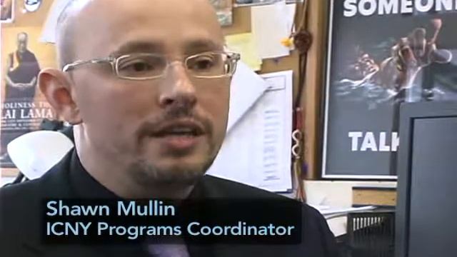 Learn English at the International Center in New York смотреть онлайн